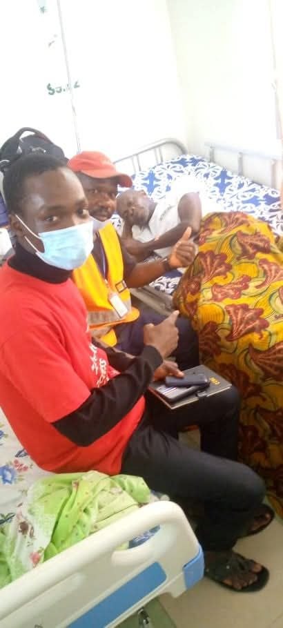 A donation completed on the hospital ward with the request form in hand.